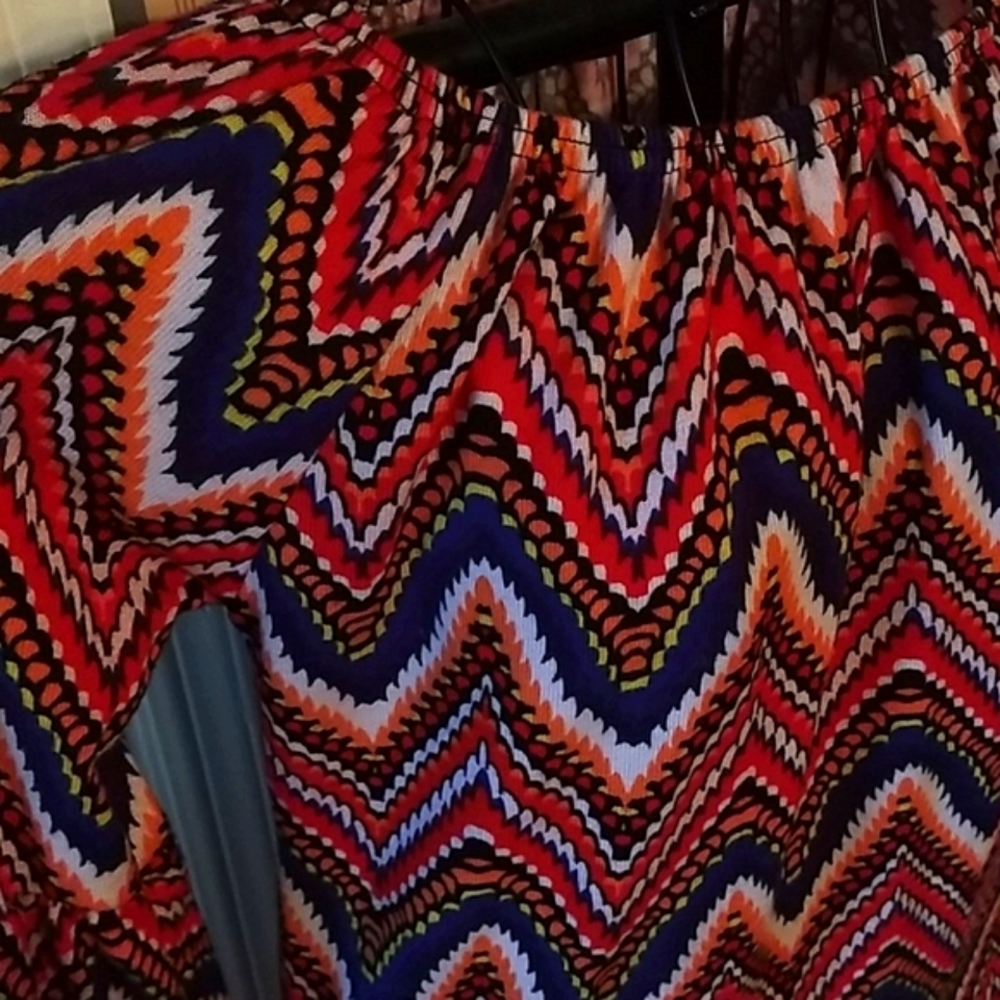 Ready for fall! Tunic - Picture 2 of 2